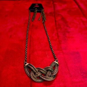 Paparazzi necklace and earring set